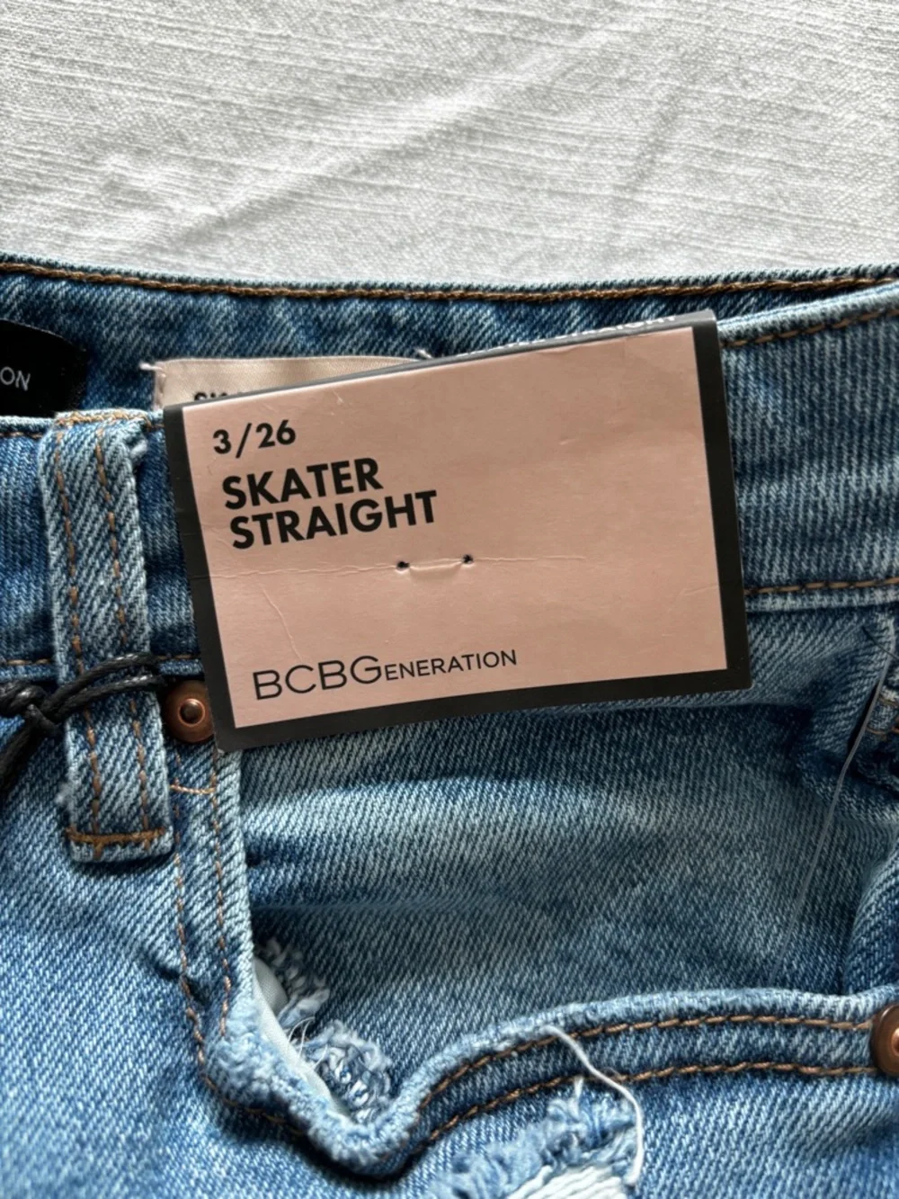 BCBGeneration Skater Straight Jeans in Light Blue Wash - Picture 3 of 8